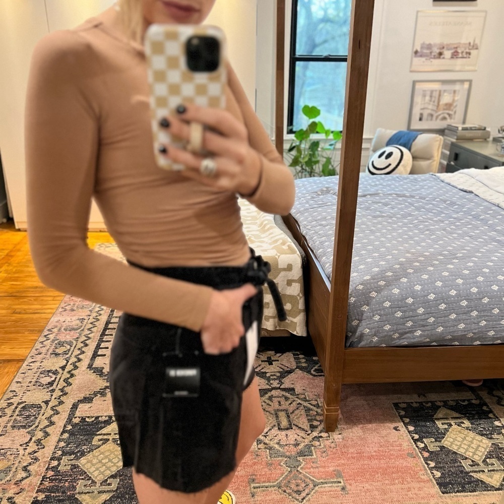 NWT Forever 21 High Waisted Jean Short - Black - Picture 7 of 11